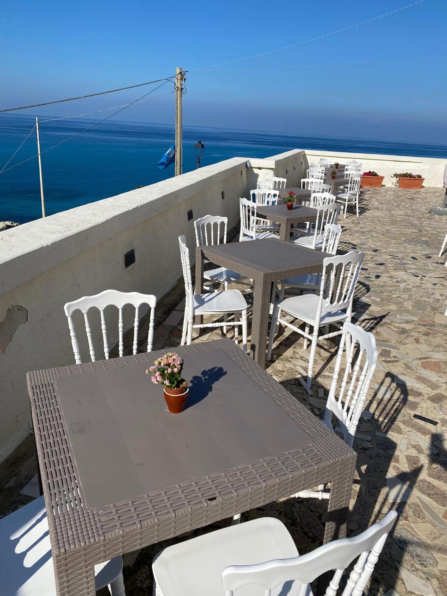La Locanda Del Convento Tropea Exterior foto